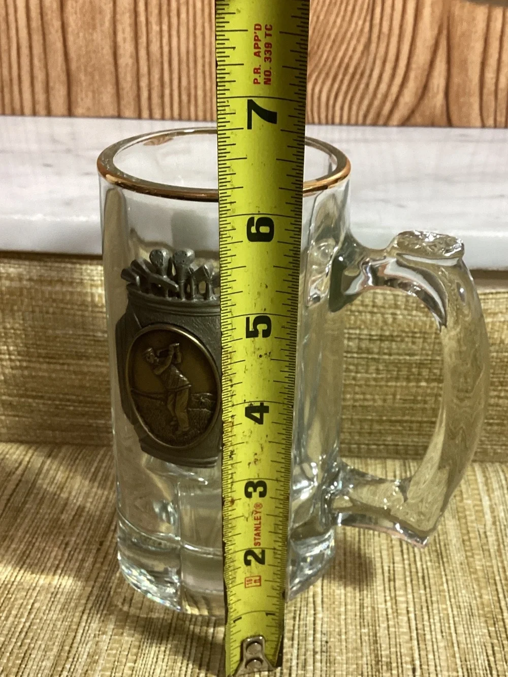 Clear Glass Golf-Themed Beer Stein with Gold Trim